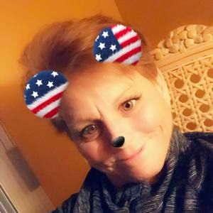 Meet your Posher, Tina